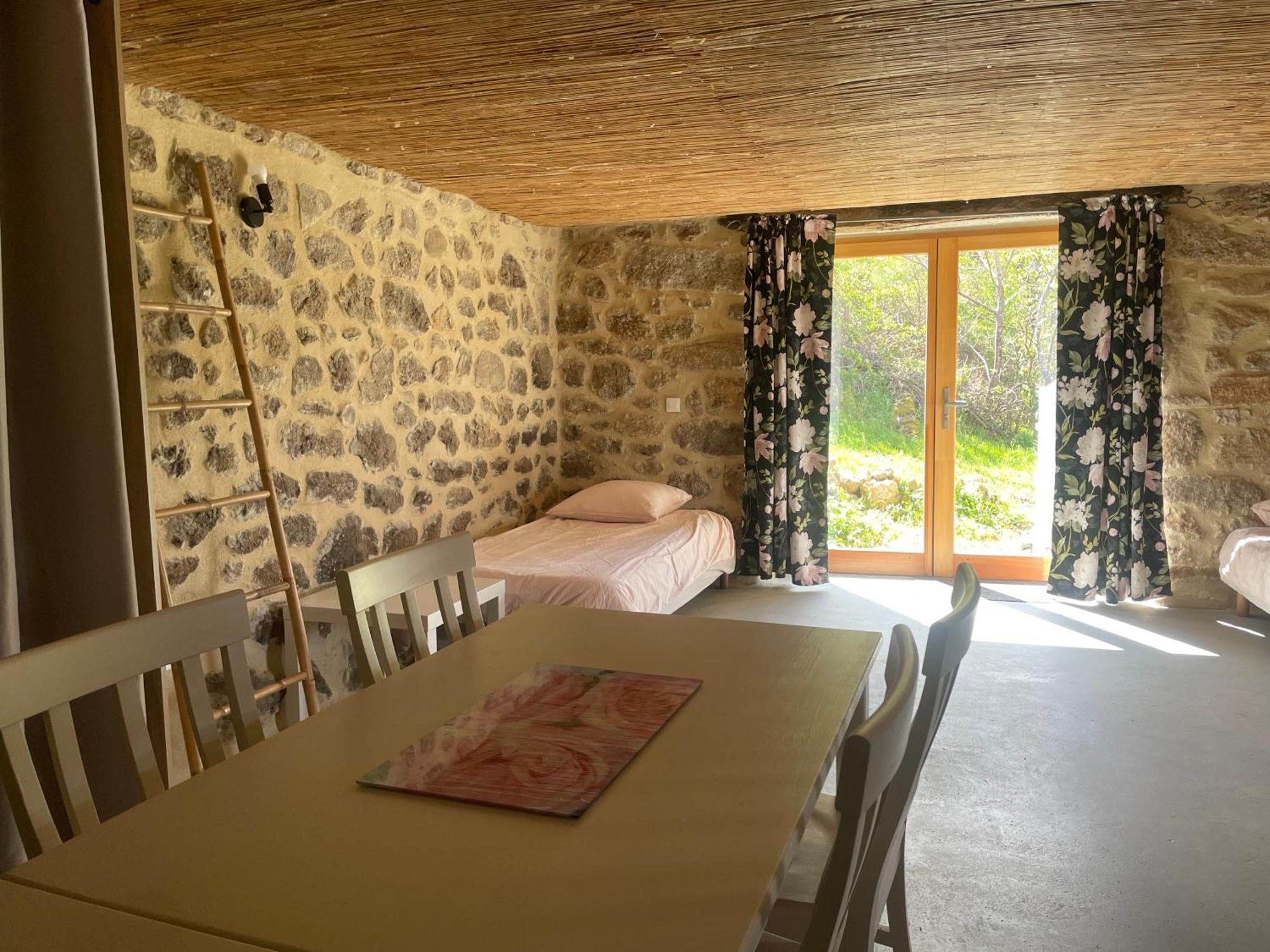 La Beatitude Bed and Breakfast Malaurier Eksteriør billede
